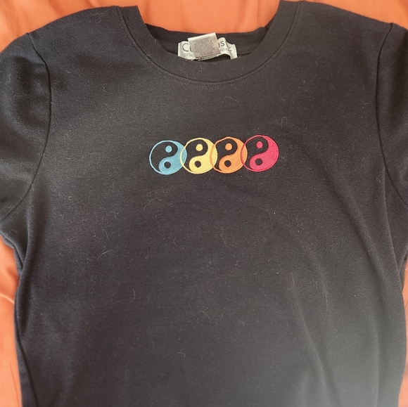 Black design tshirt, cut and paste size meduim - Picture 6 of 7